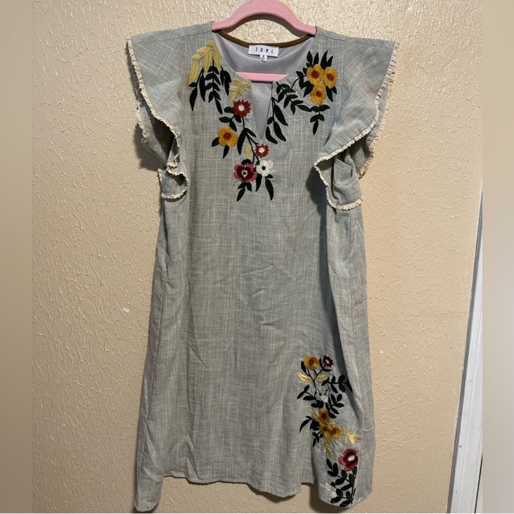 THML Dress Embroidered Floral Size Medium